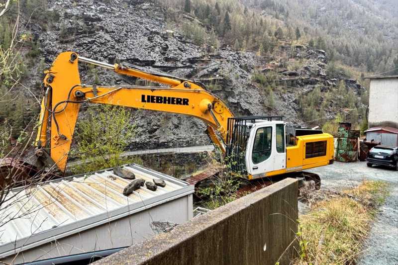 OmecoHub - Immagine LIEBHERR R944C-HDS